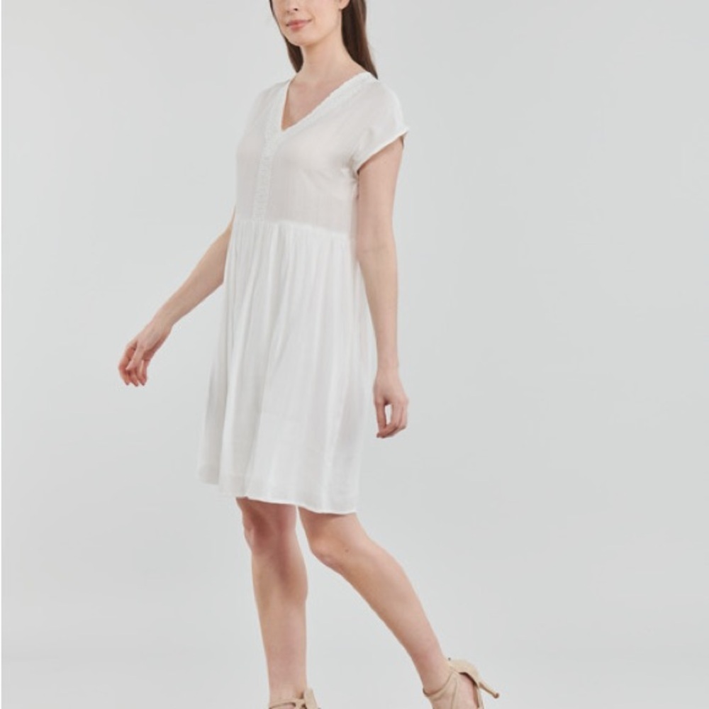 NWT Molly Bracken White Dress